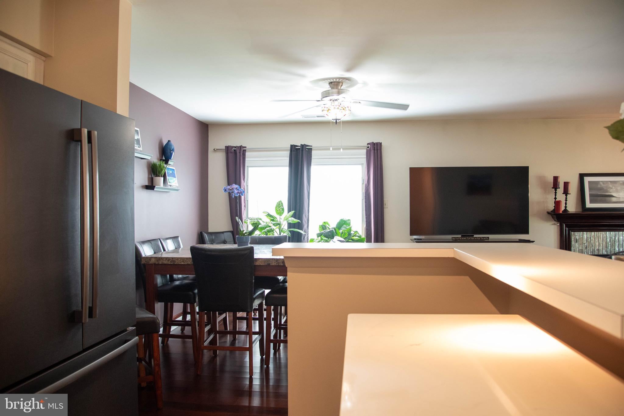 404 COLETTES COURT 404