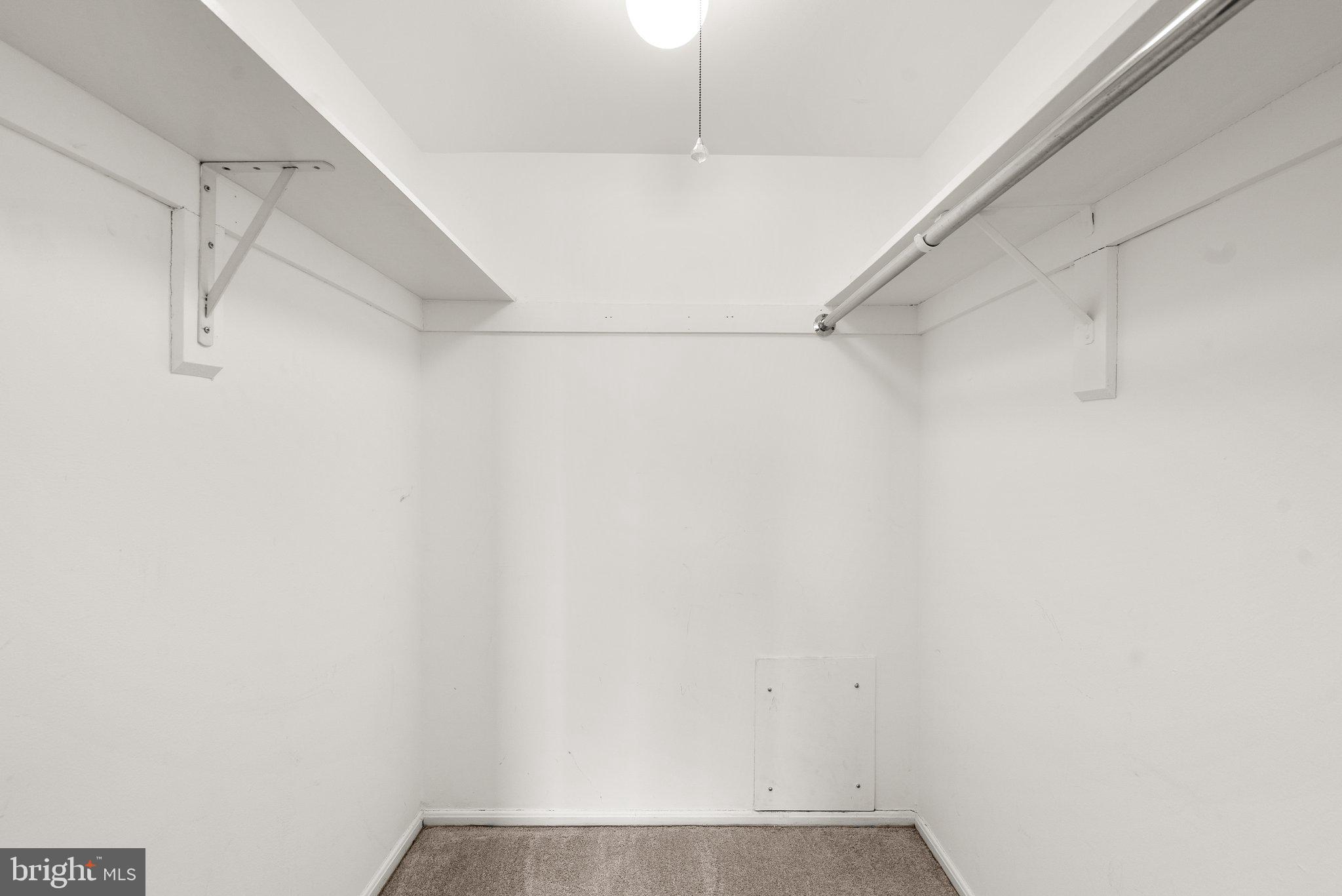 AMERICANA CENTRE - Residential Lease