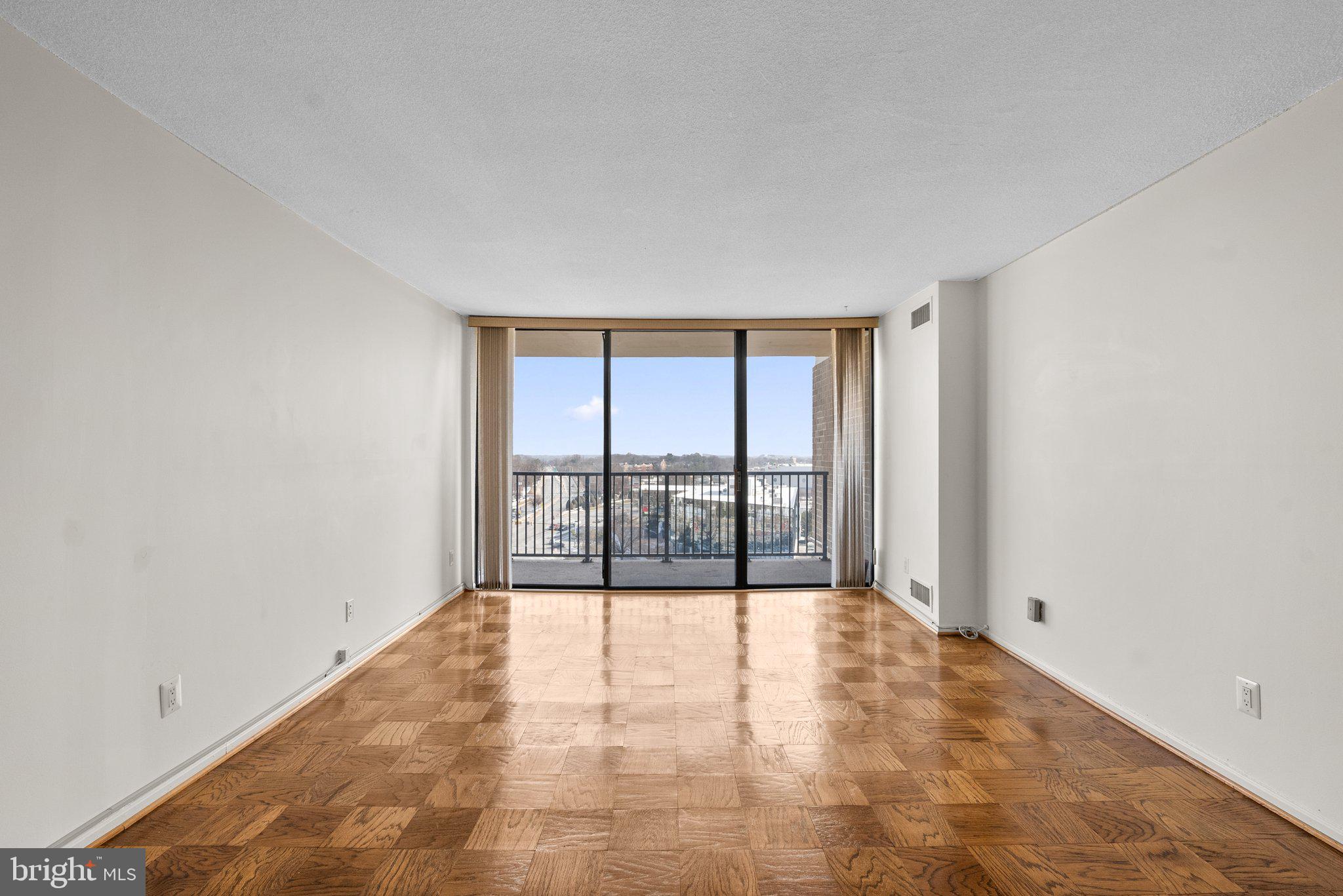 AMERICANA CENTRE - Residential Lease