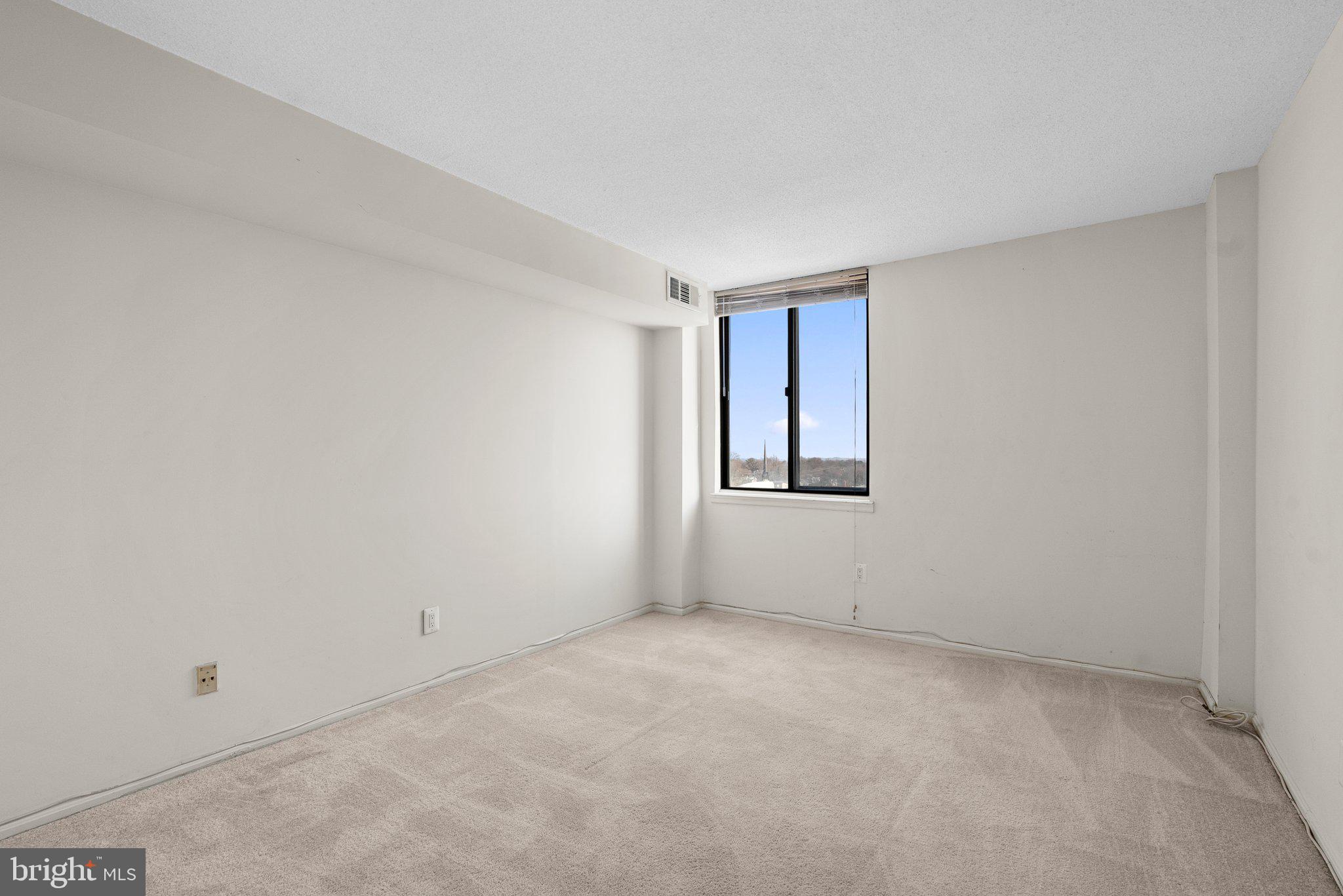 AMERICANA CENTRE - Residential Lease