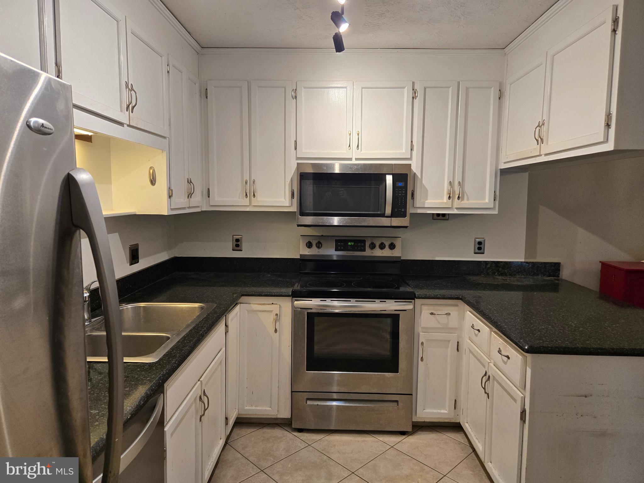 5547 BROOKWOOD ROAD