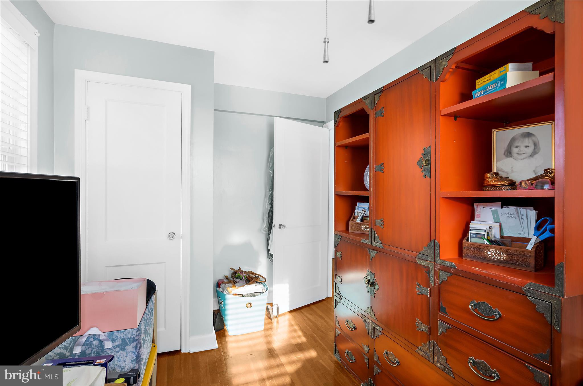 VIOLETVILLE - Residential