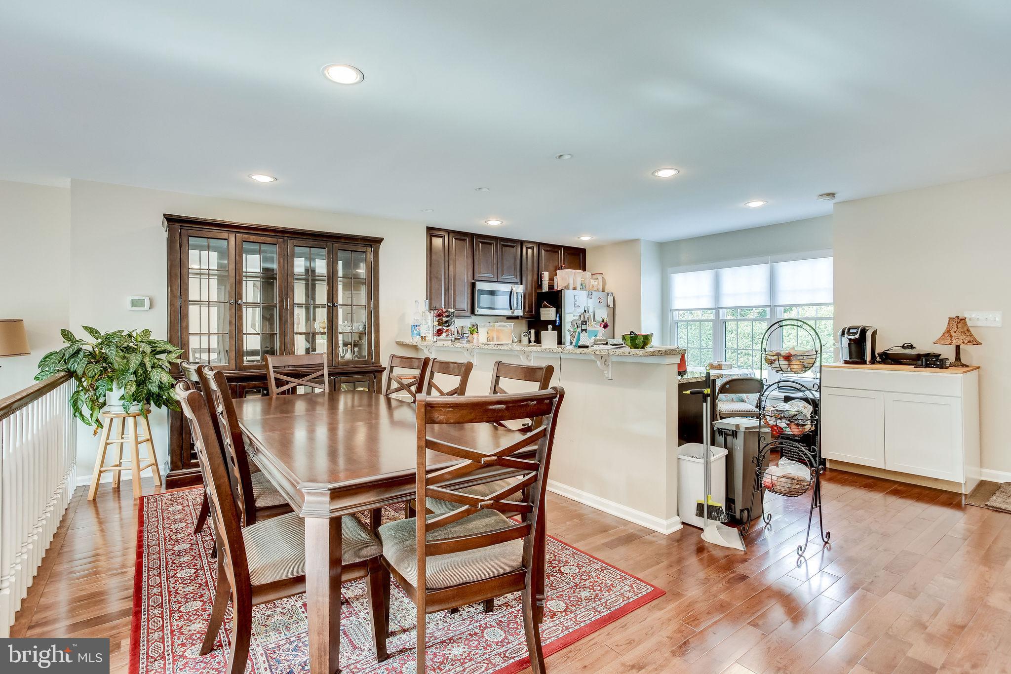 COUNTRYSIDE - Residential