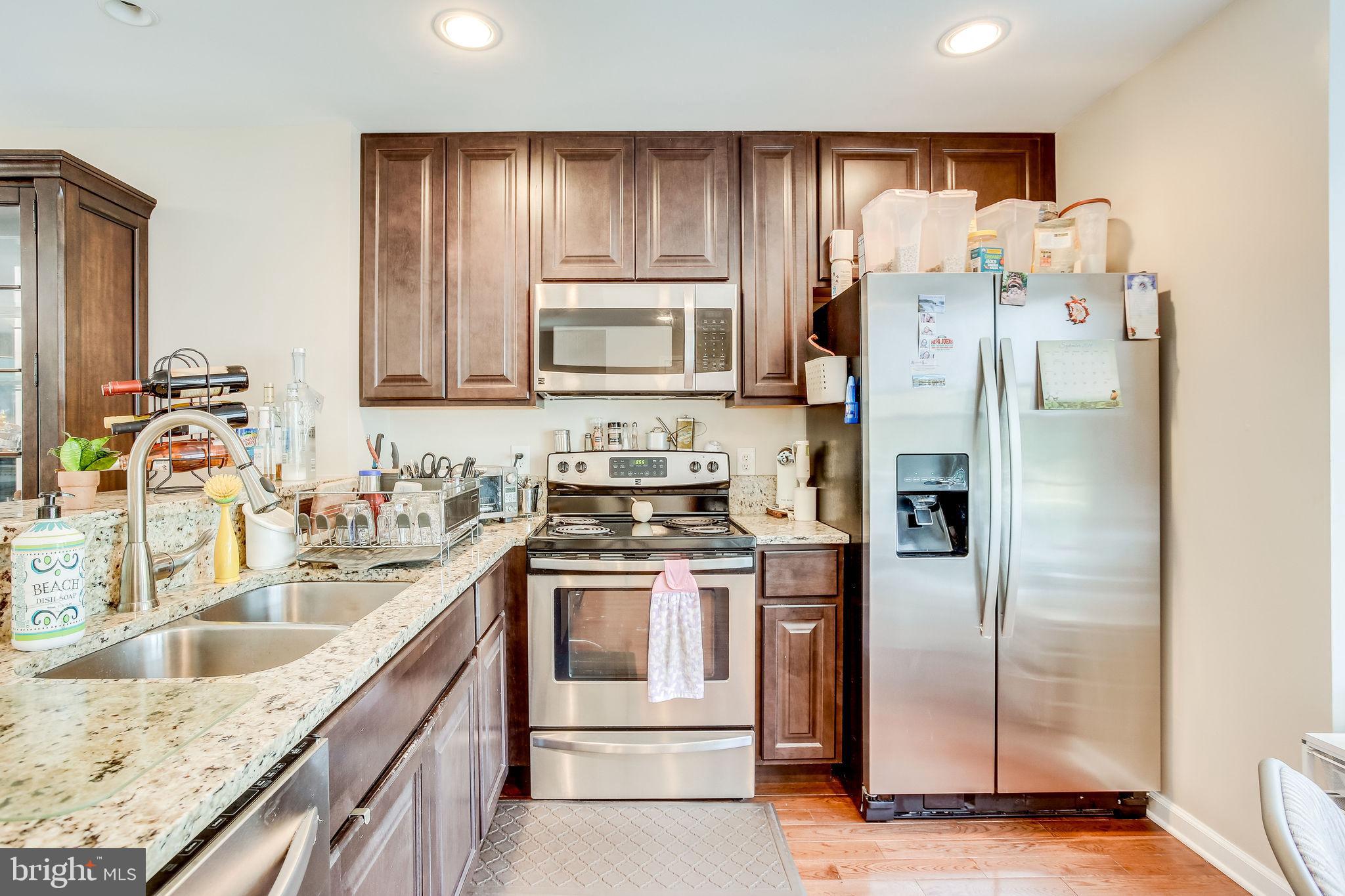 COUNTRYSIDE - Residential