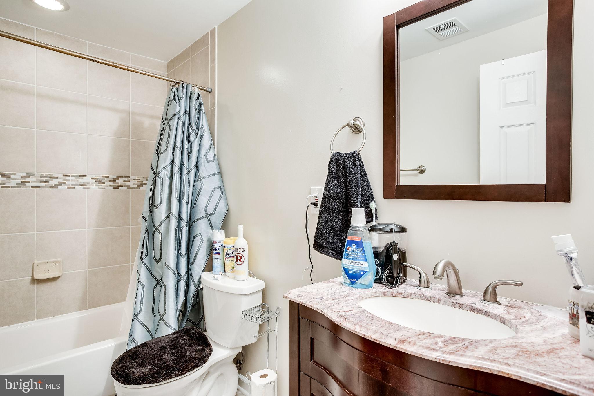 COUNTRYSIDE - Residential