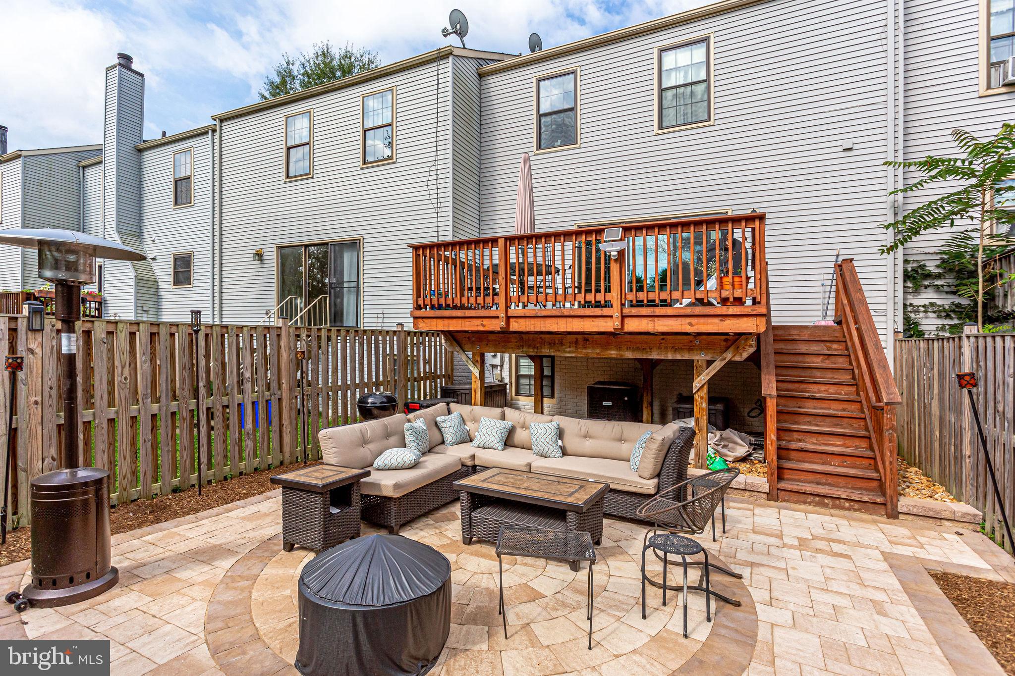 COUNTRYSIDE - Residential