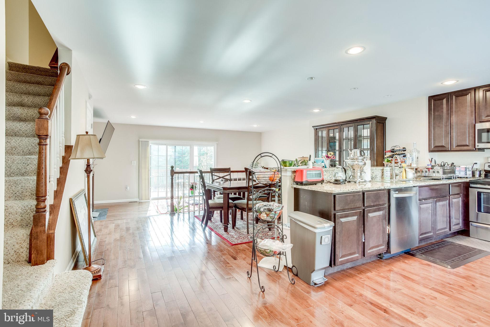 COUNTRYSIDE - Residential