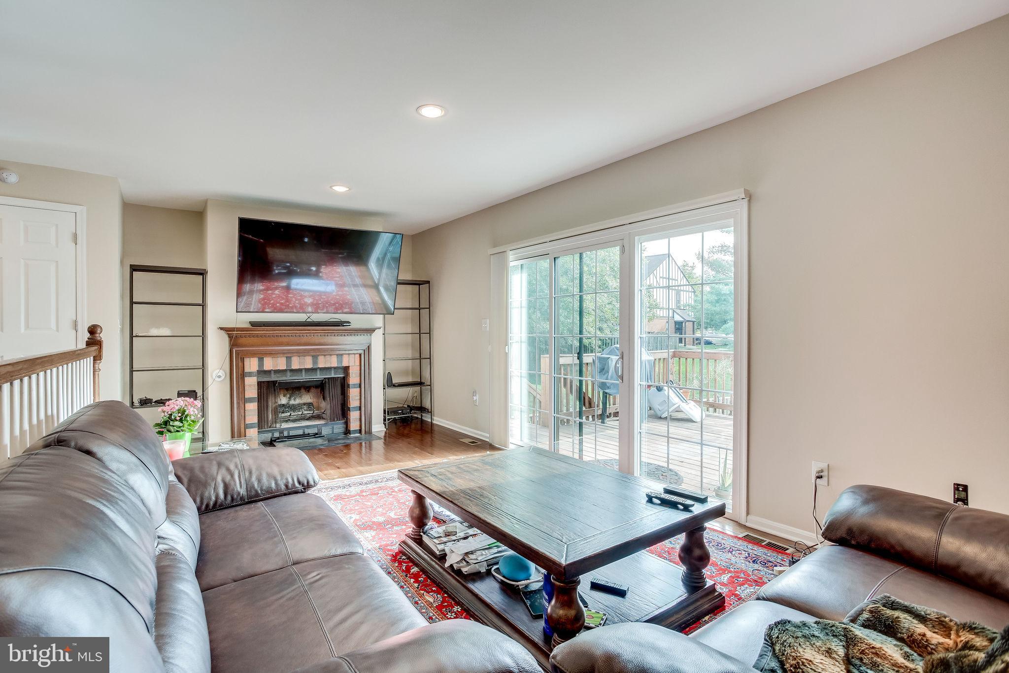 COUNTRYSIDE - Residential