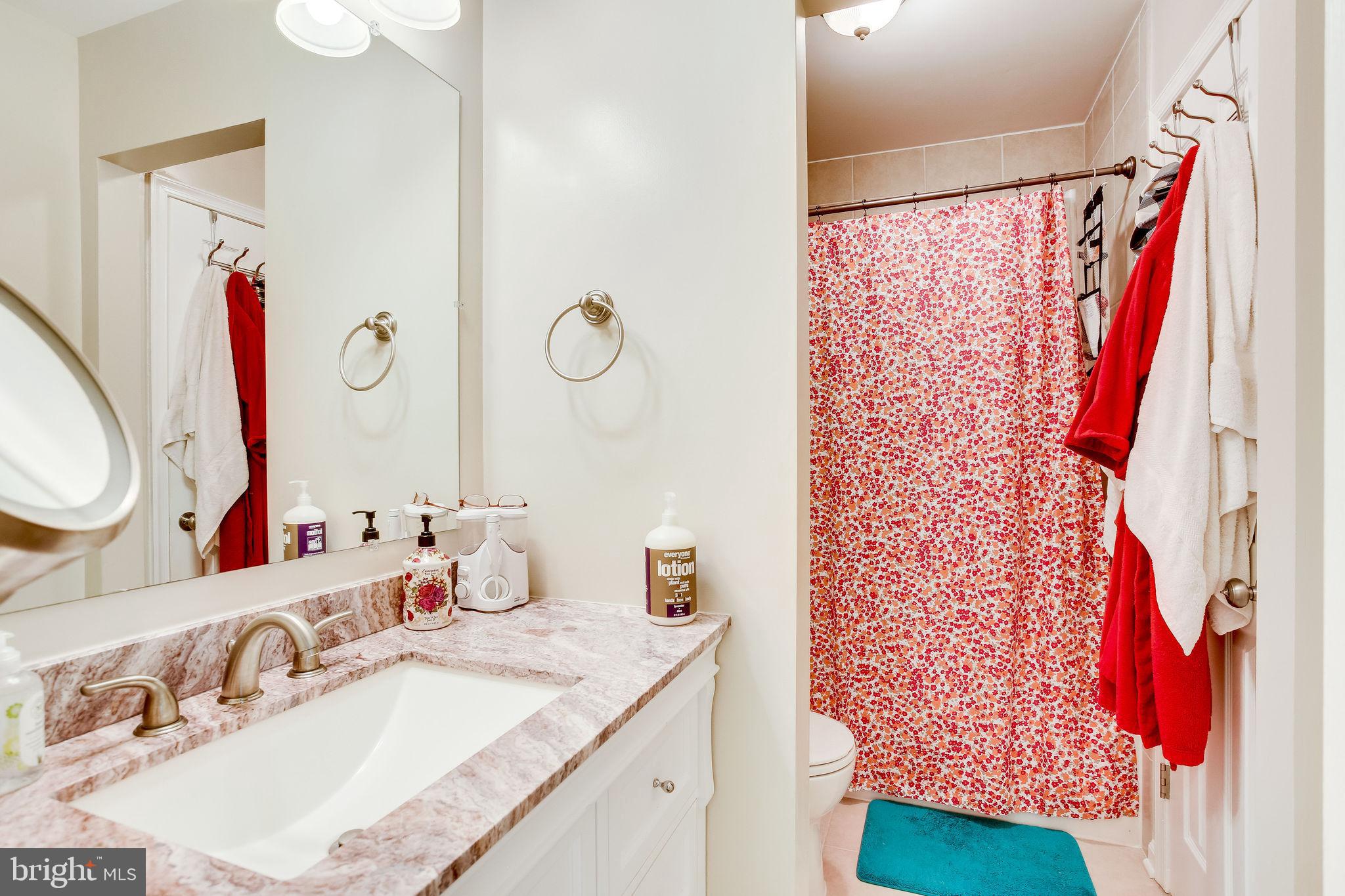 COUNTRYSIDE - Residential