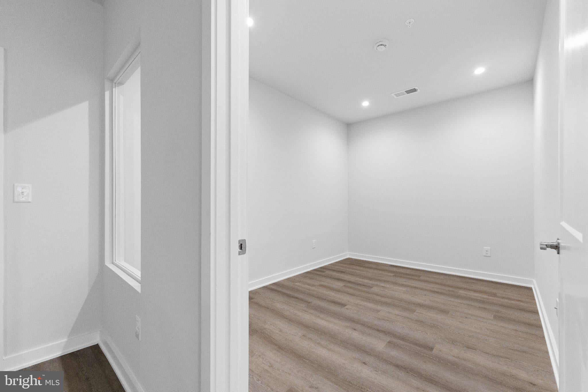 26 S YORK ROAD 306