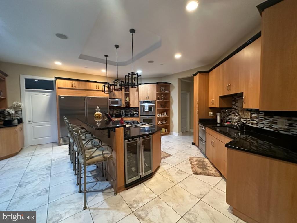 WOODMORE-RESUB-PLAT 3> - Residential