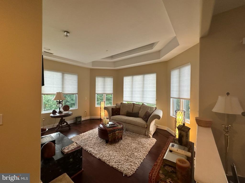 WOODMORE-RESUB-PLAT 3> - Residential