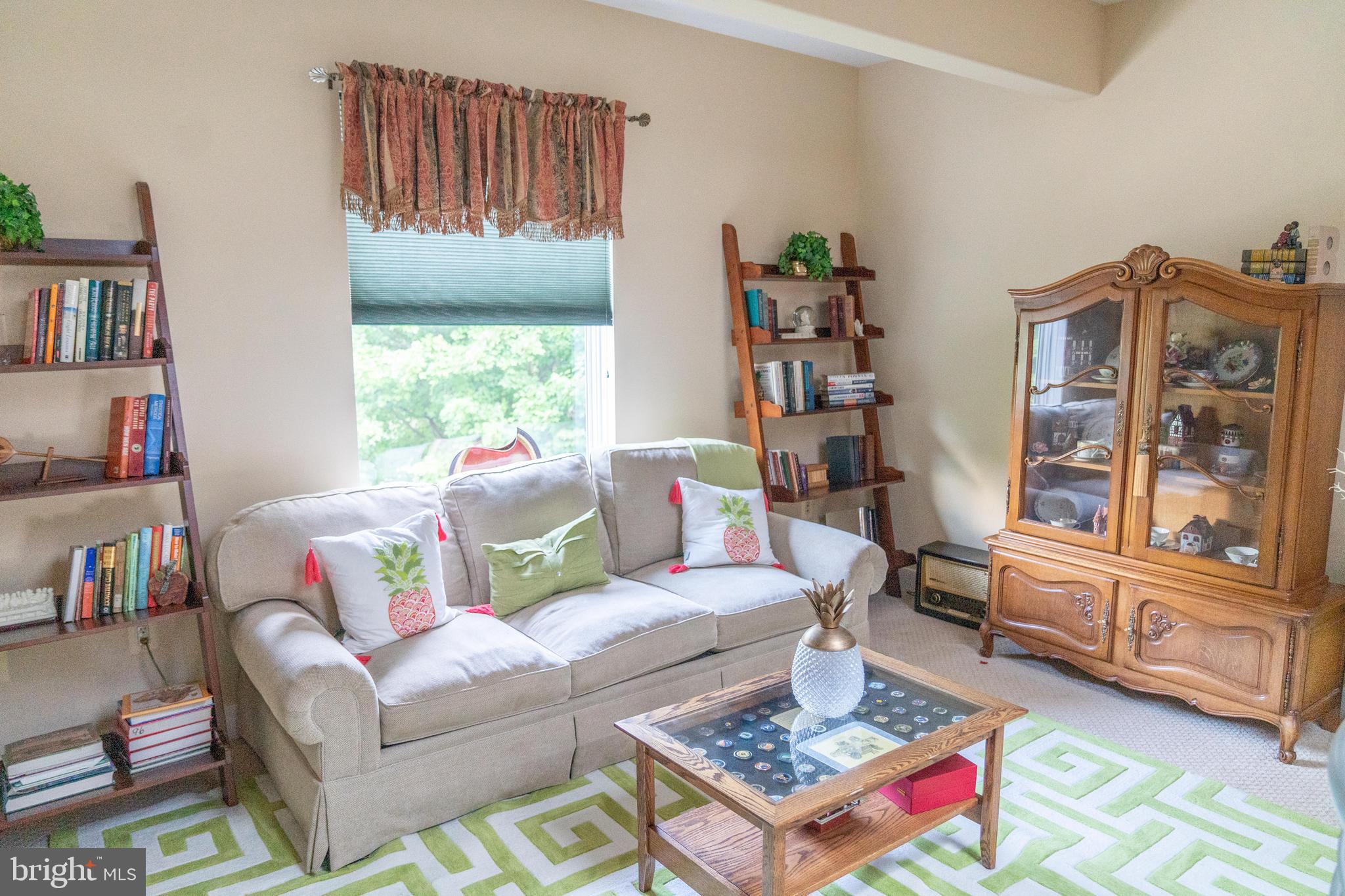 WOODMORE-RESUB-PLAT 3> - Residential