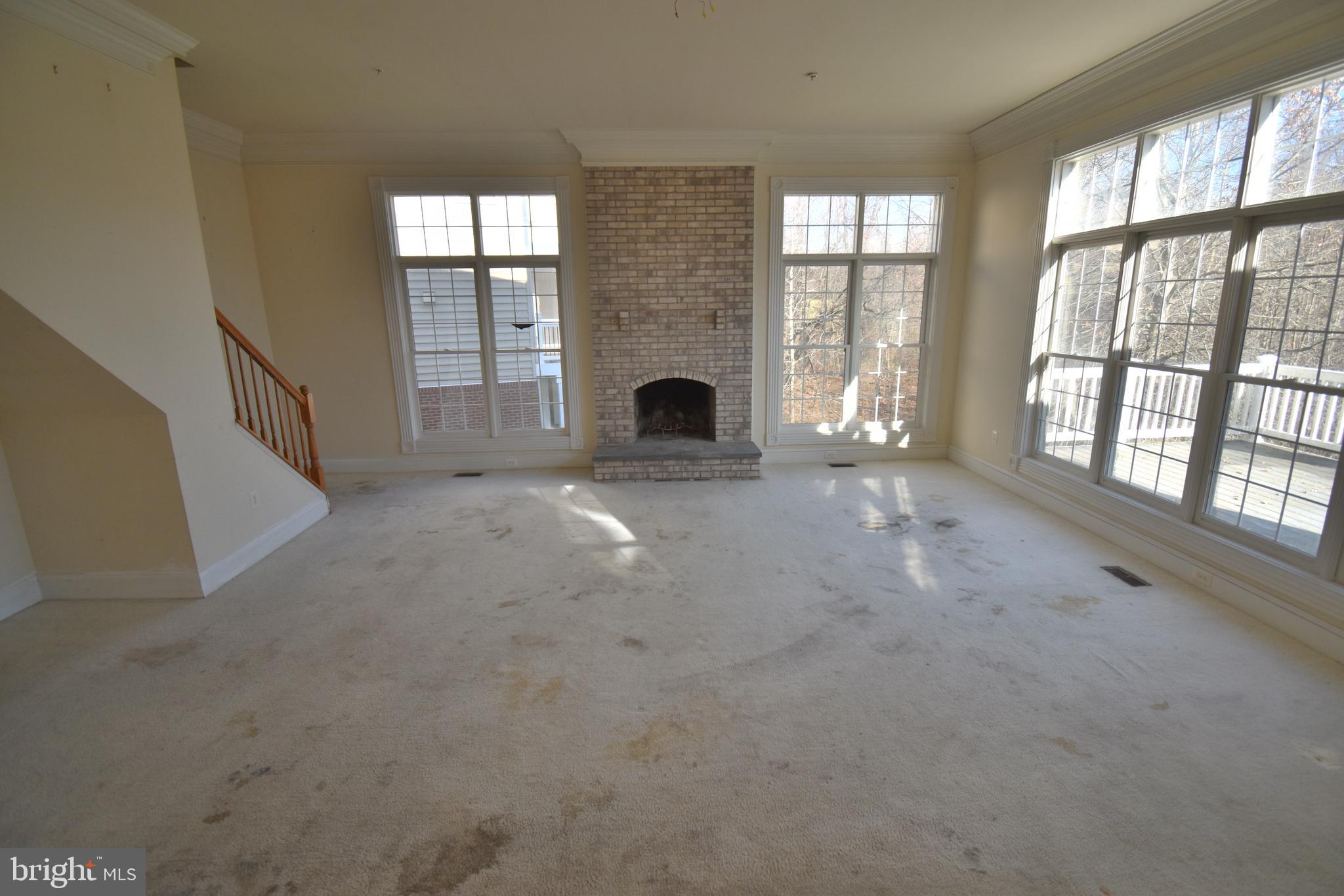 OAK CREEK CLUB - Residential