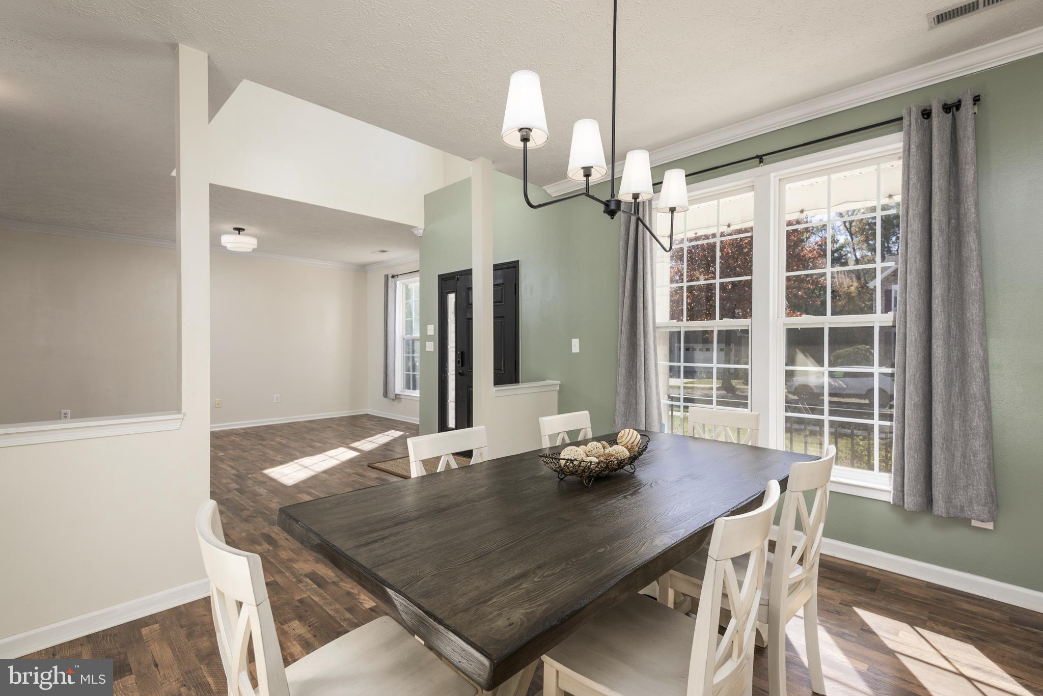 SAVANNAH OVERLOOK - Residential