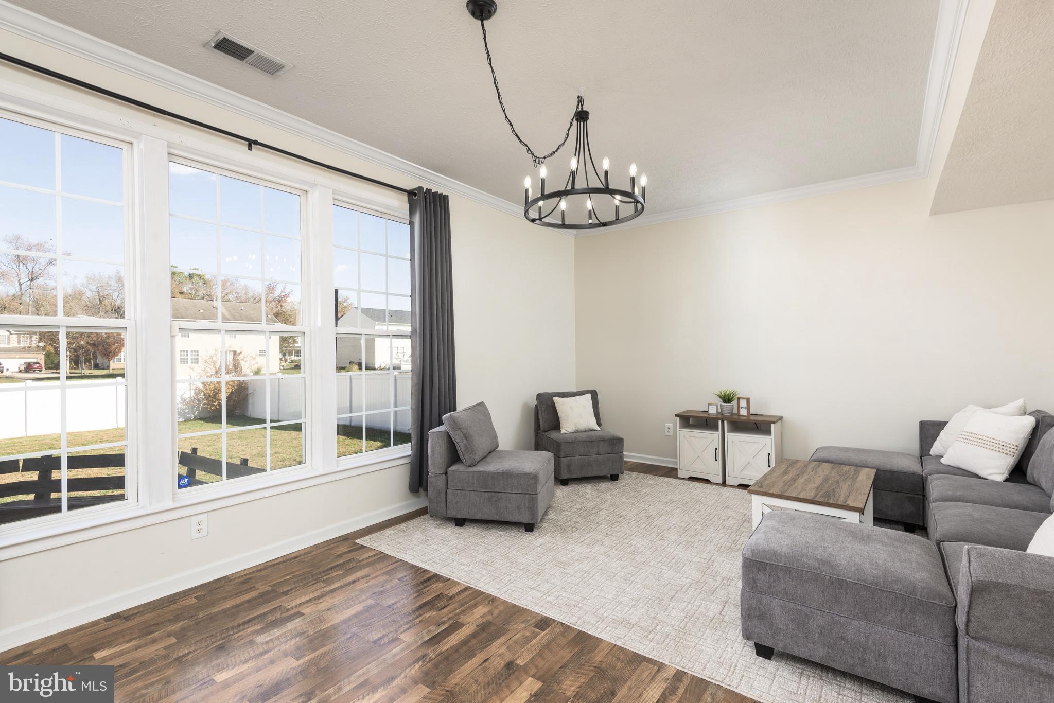 SAVANNAH OVERLOOK - Residential