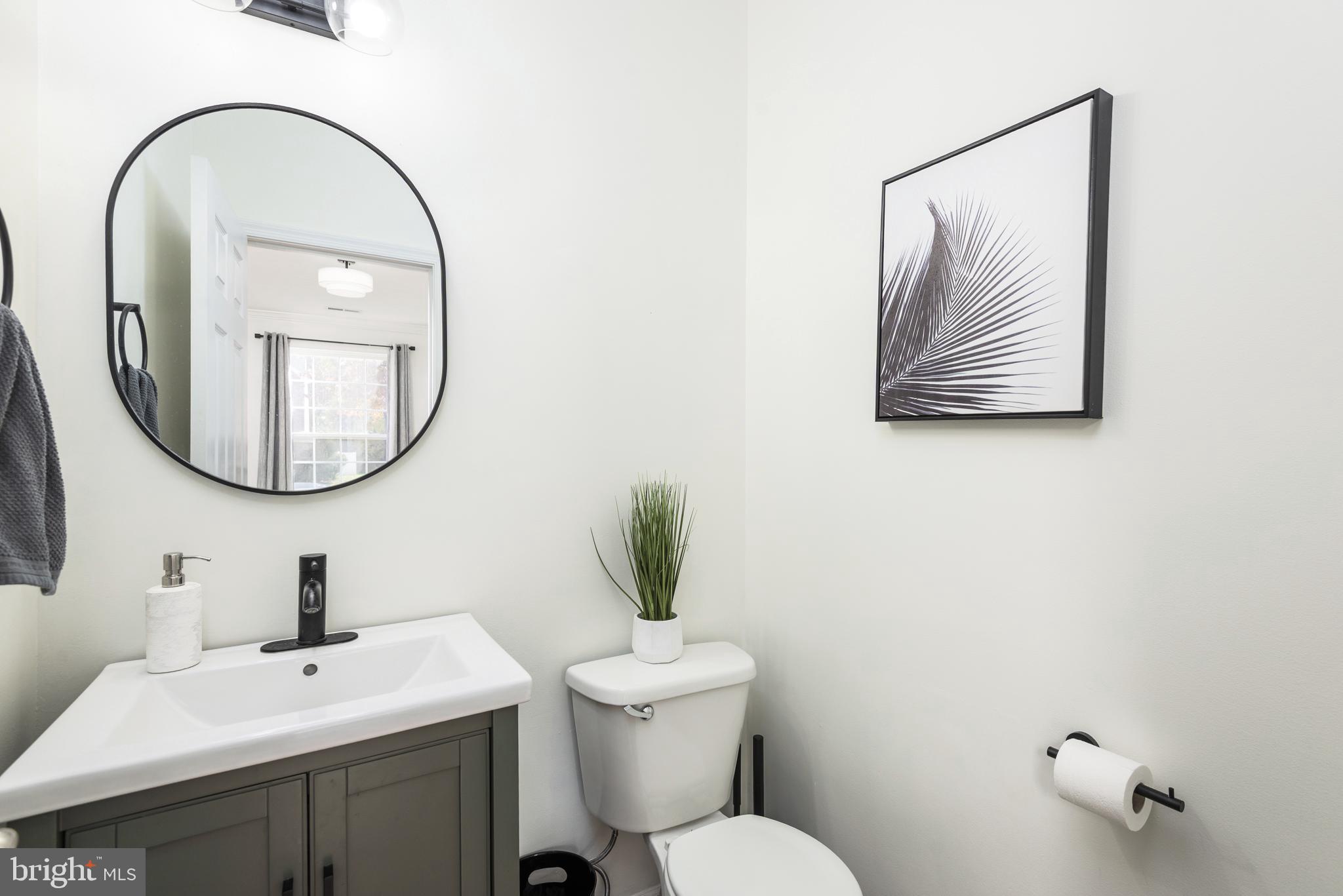 SAVANNAH OVERLOOK - Residential