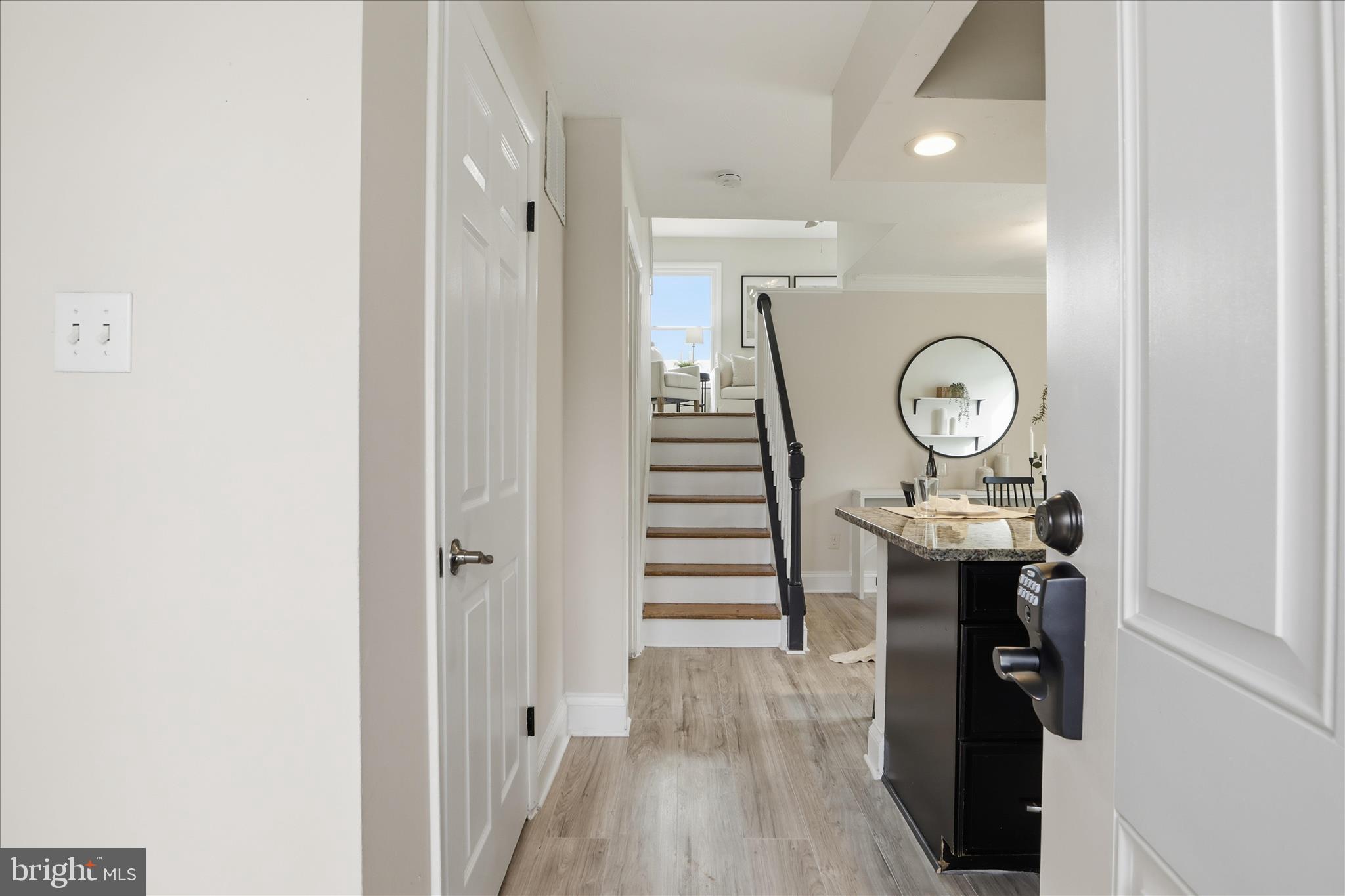 9284 CANTERBURY RIDING 61