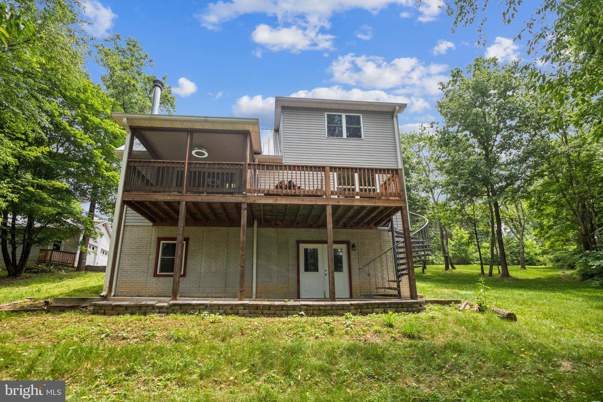 PARKSIDE ESTATES - Residential