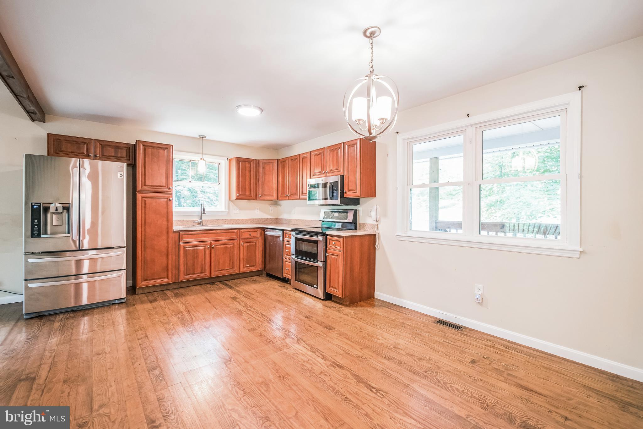 PARKSIDE ESTATES - Residential