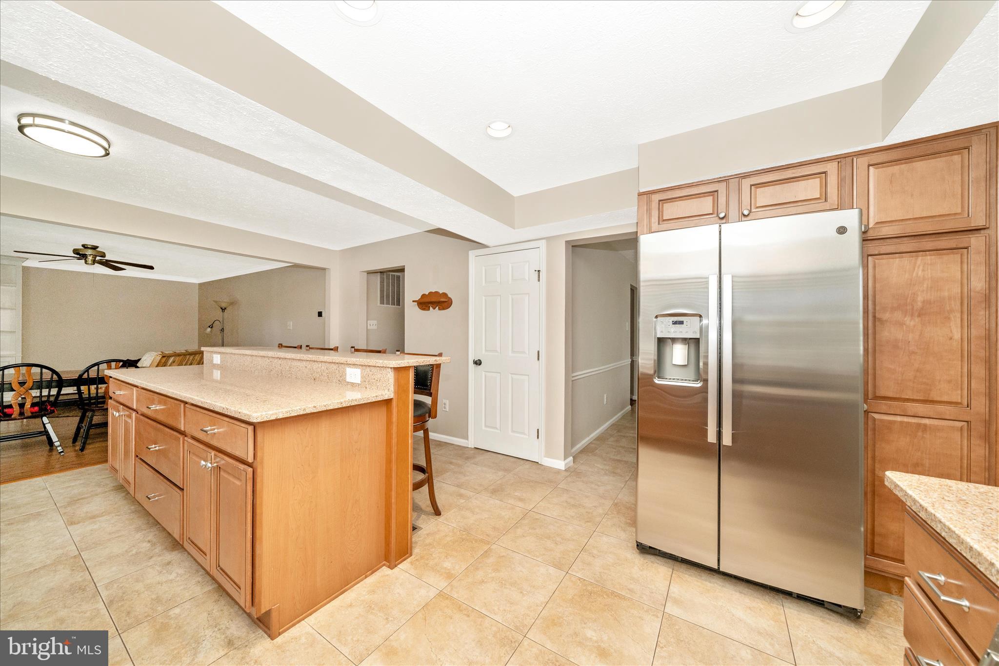 LONGRIDGE KNOLLS - Residential