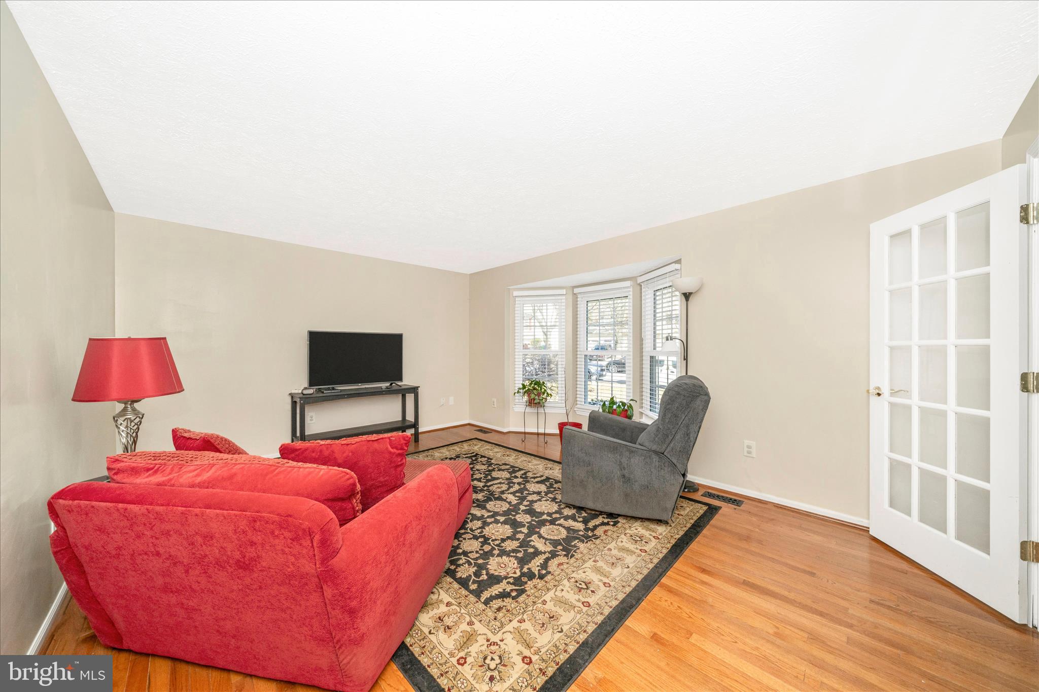 LONGRIDGE KNOLLS - Residential