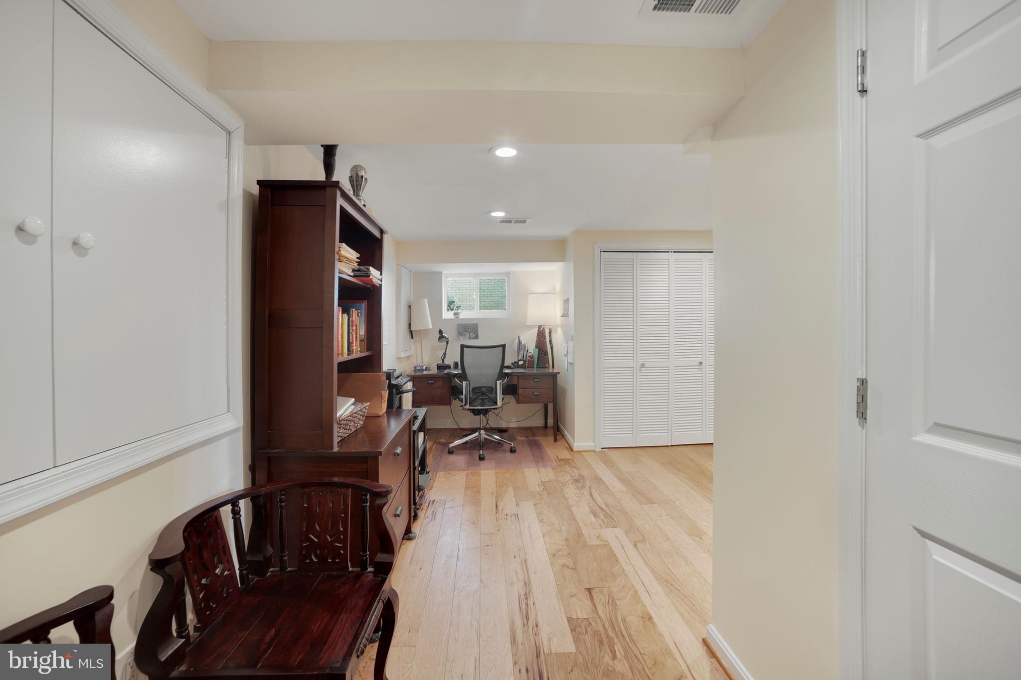 WESTBORO - Residential