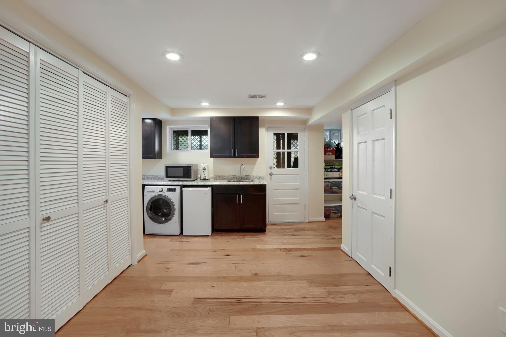 WESTBORO - Residential