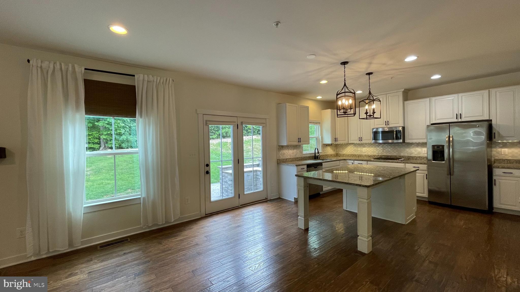 2309 HARMSWORTH DRIVE