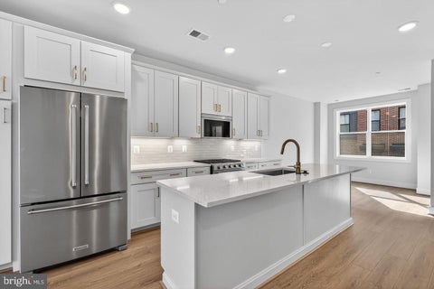 Photo of 4973 Lachlan Mews, ALEXANDRIA, VA 22304 (MLS # VAAX2067602)
