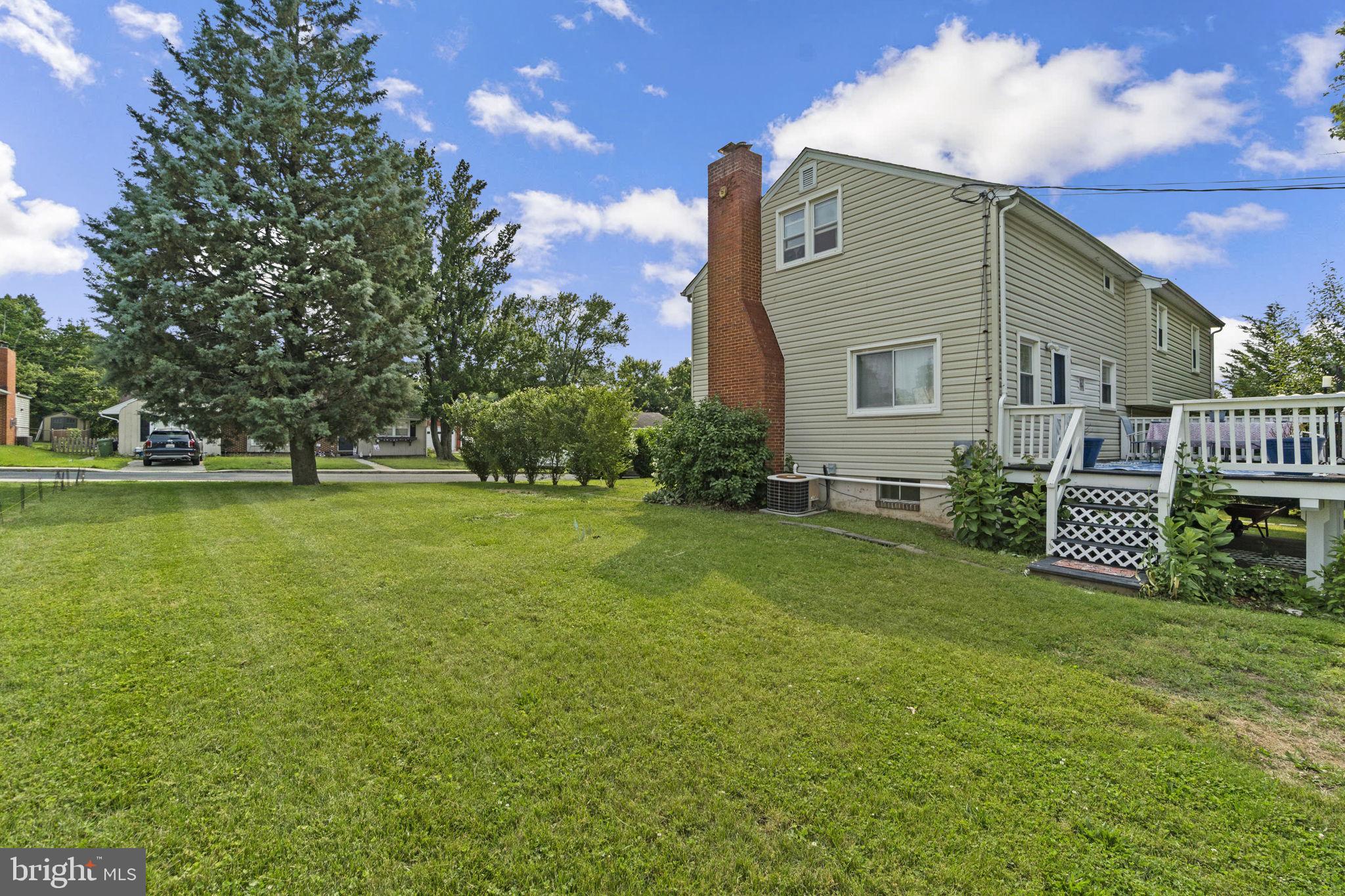 HILLSIDE ACRES - Residential