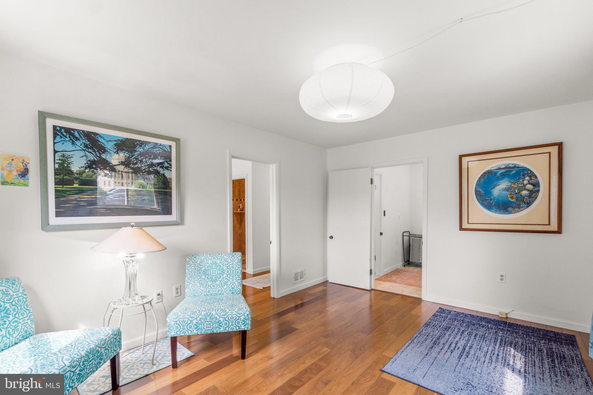 HILLSIDE ACRES - Residential