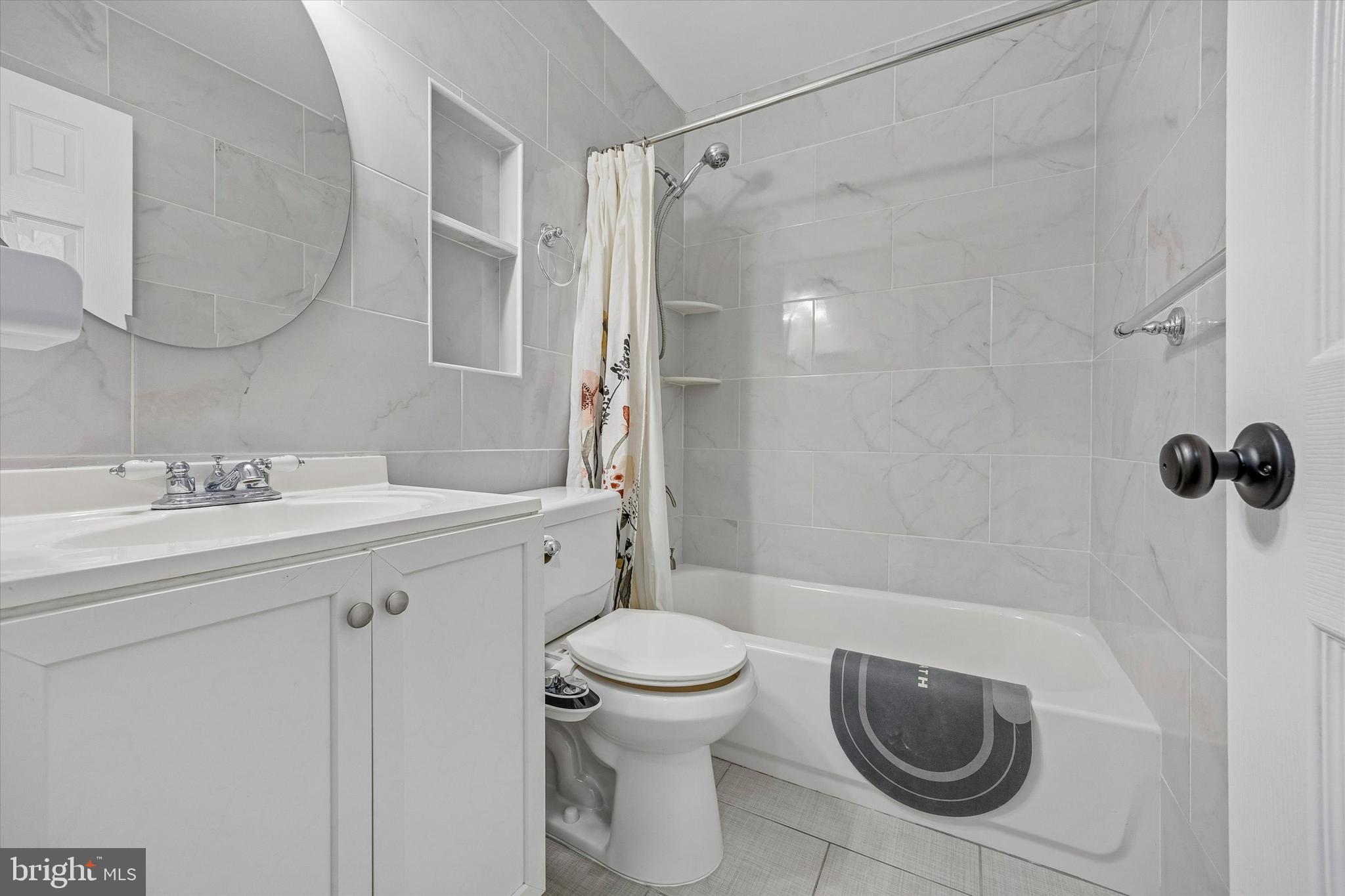 LIBERTY ESTATES - Residential