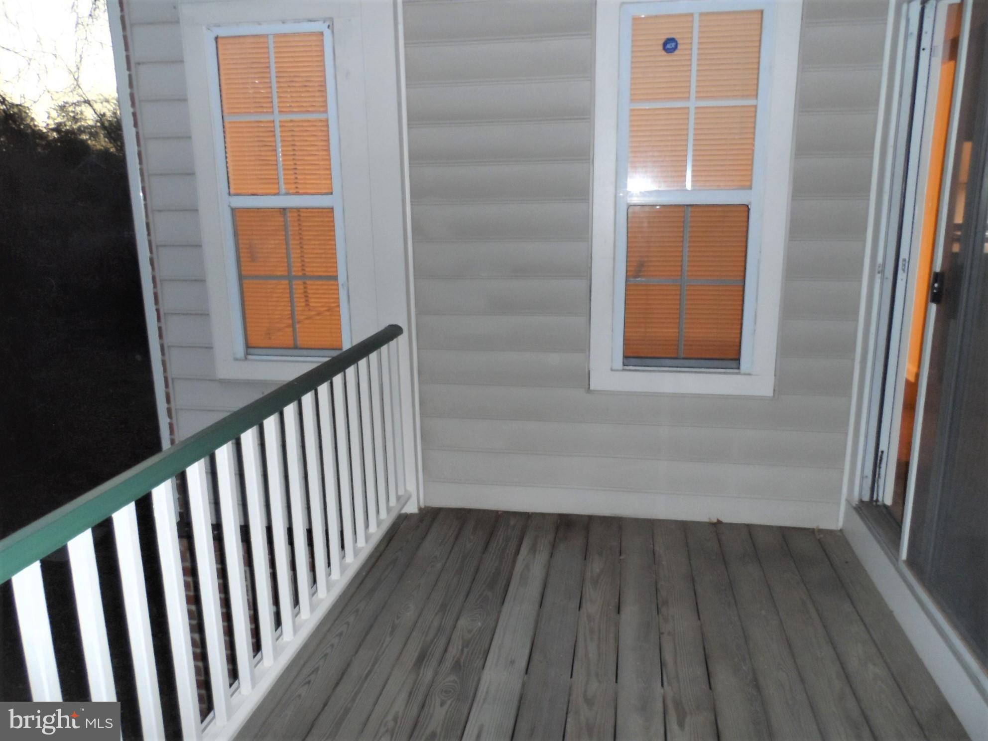 BRINKLEY OVERLOOK - Residential Lease