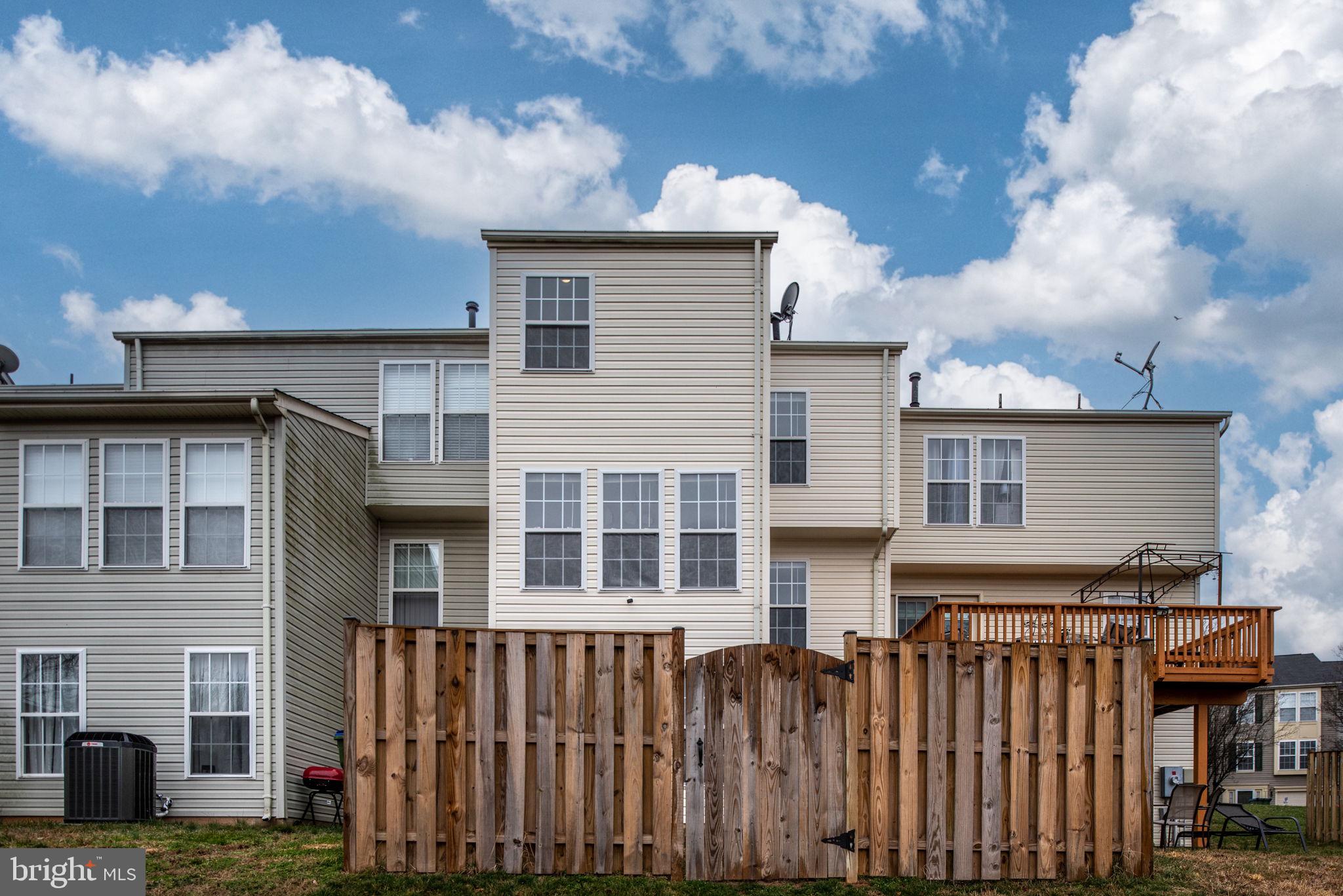 FAIRFIELD (SALEM FIELDS) - Residential