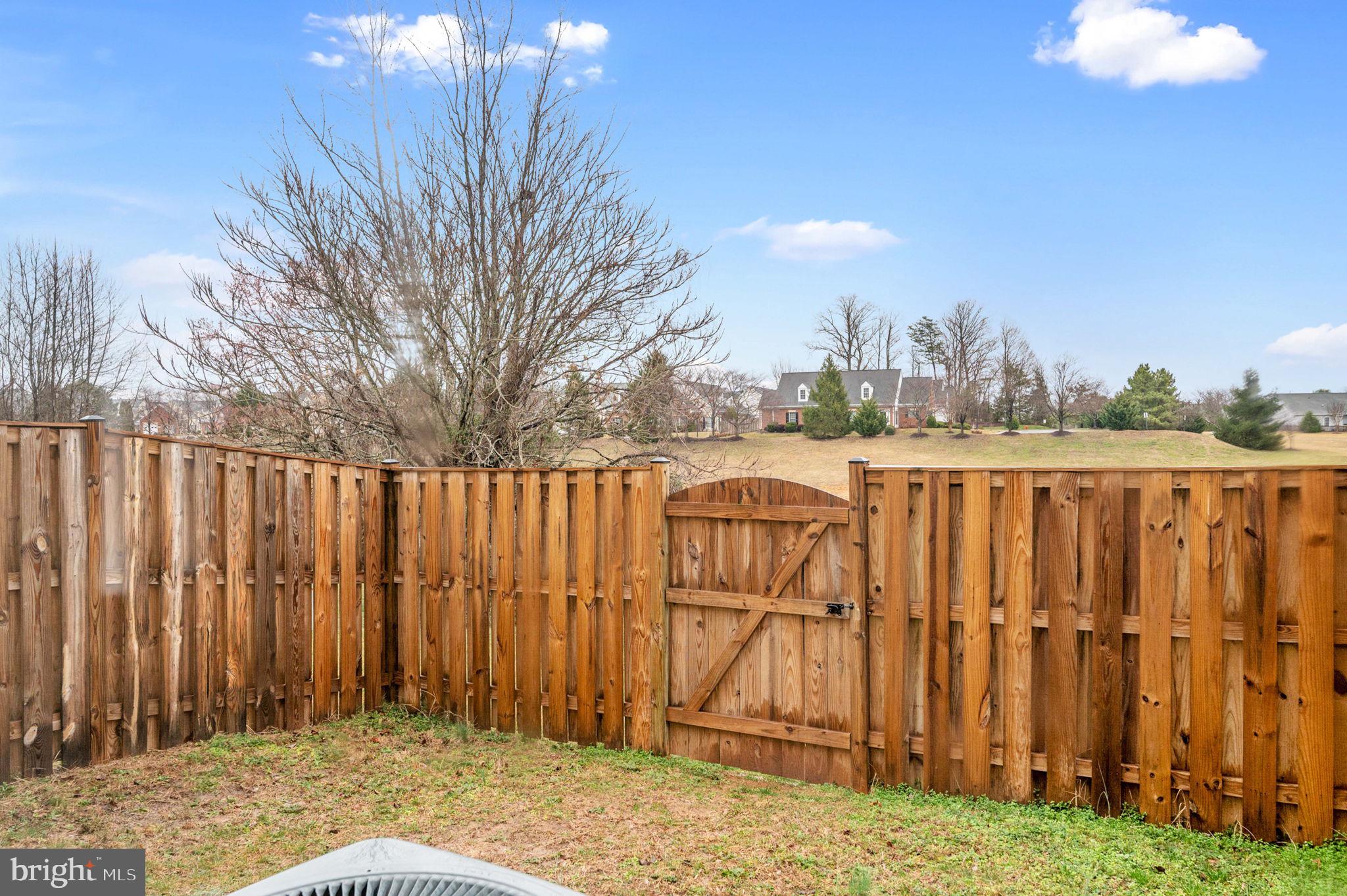 FAIRFIELD (SALEM FIELDS) - Residential