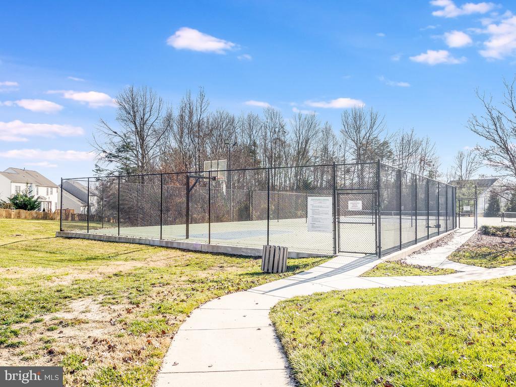 FAIRFIELD (SALEM FIELDS) - Residential