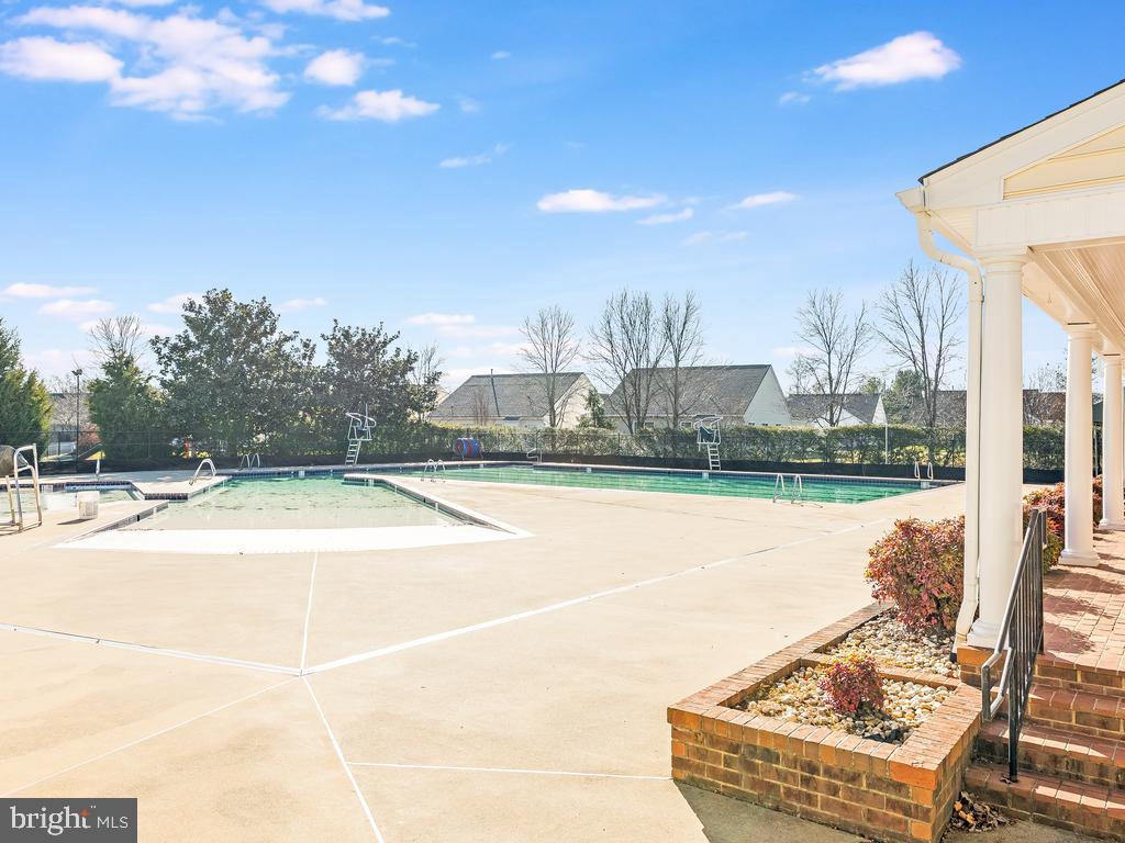 FAIRFIELD (SALEM FIELDS) - Residential