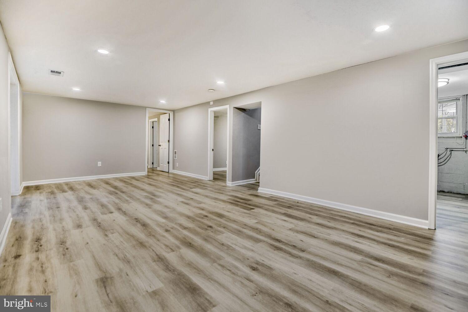 BLACKTHORN - Residential