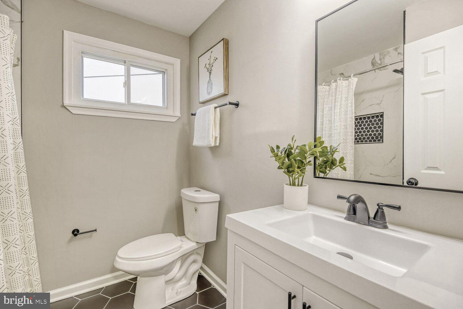 BLACKTHORN - Residential