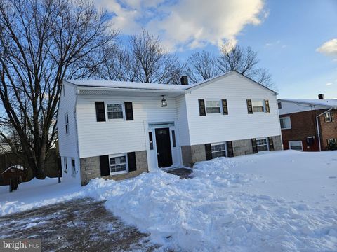 5543 LANHAM WAY BALTIMORE MD 21206