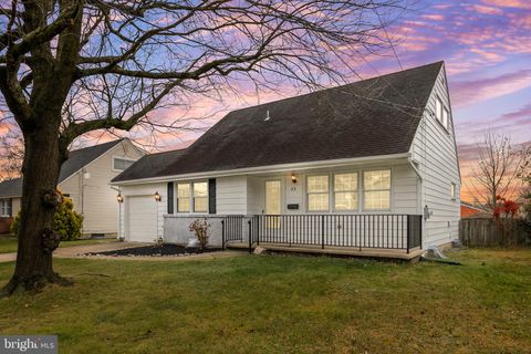 23 MARK TWAIN DRIVE HAMILTON NJ 08690