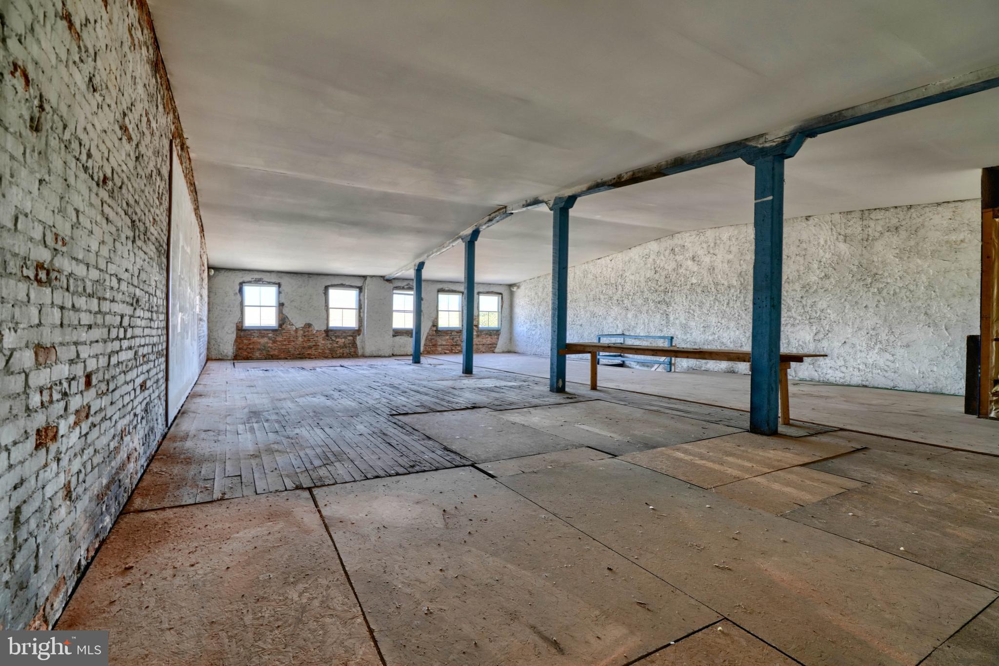 HOLLINS MARKET - Commercial Sale