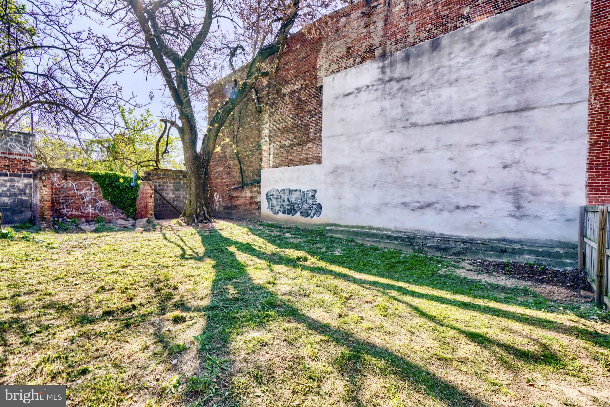 HOLLINS MARKET - Commercial Sale