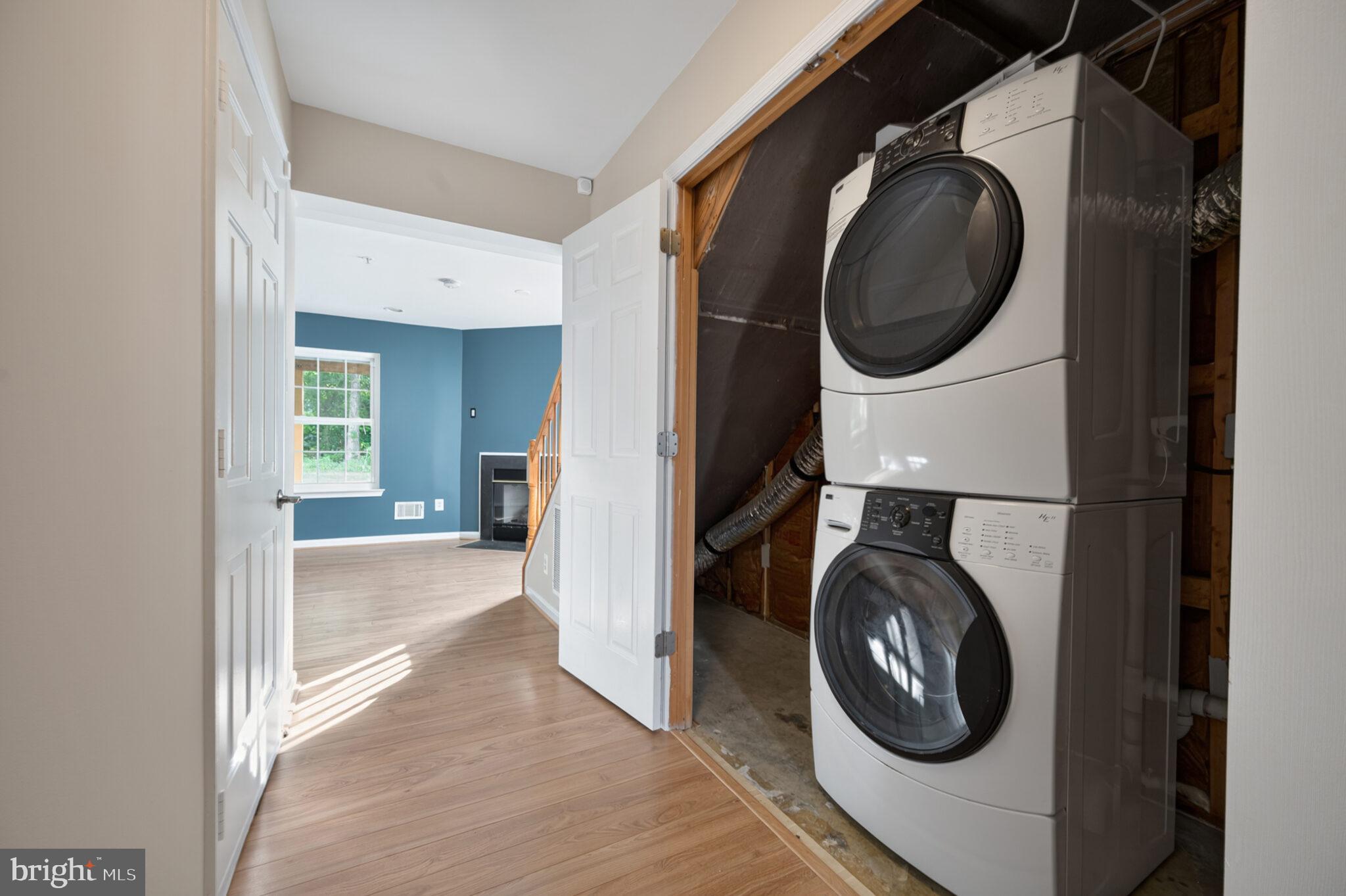 SOUTH HAMPTON SUB - Residential