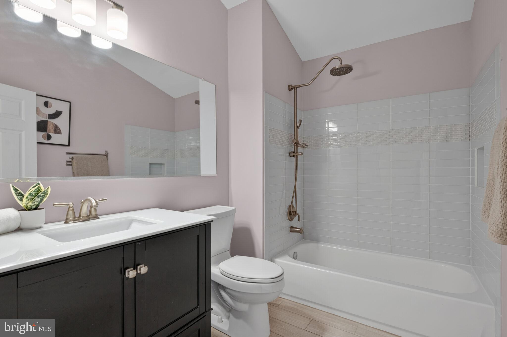 SOUTH HAMPTON SUB - Residential