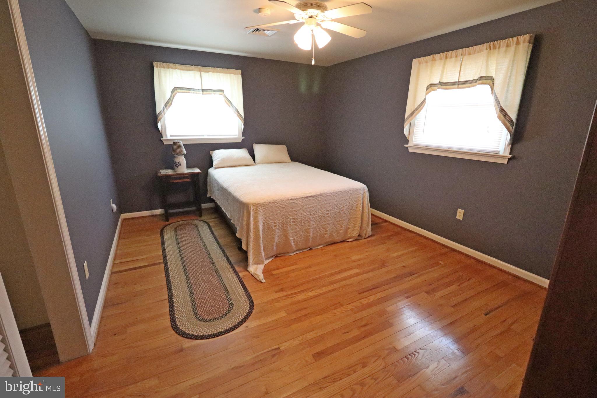 FOREST HILLS - Residential