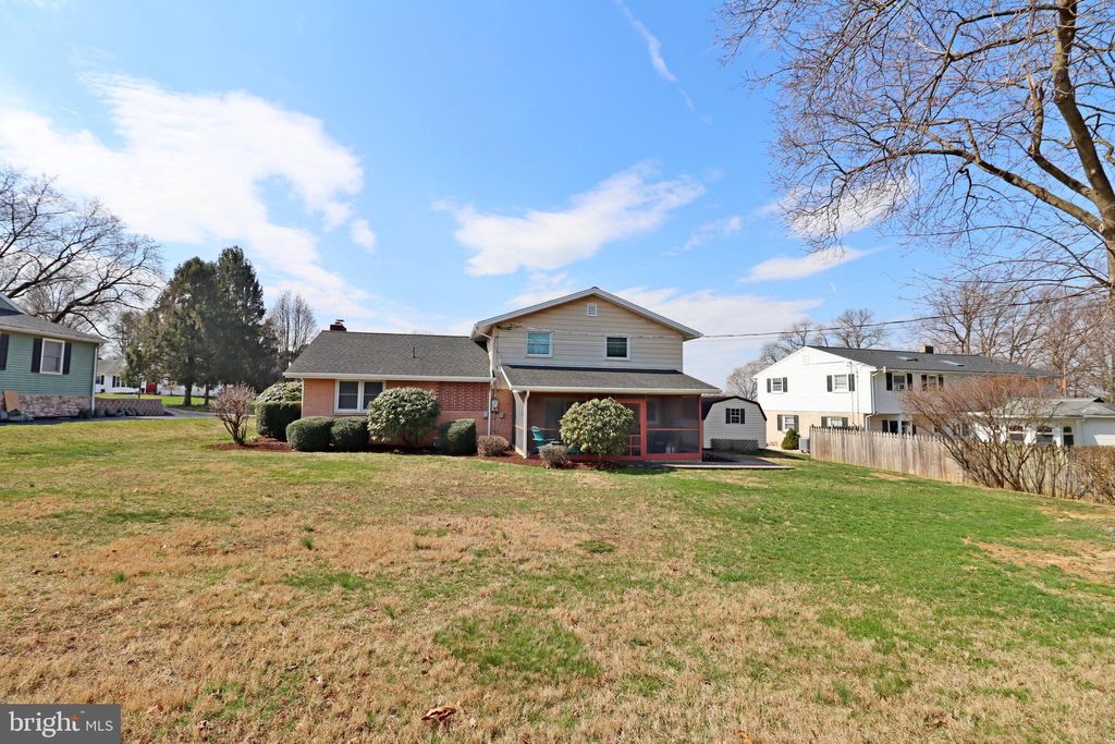 Photo of 57 W Ridge Drive, LEOLA, PA 17540 (MLS # PALA2066960)
