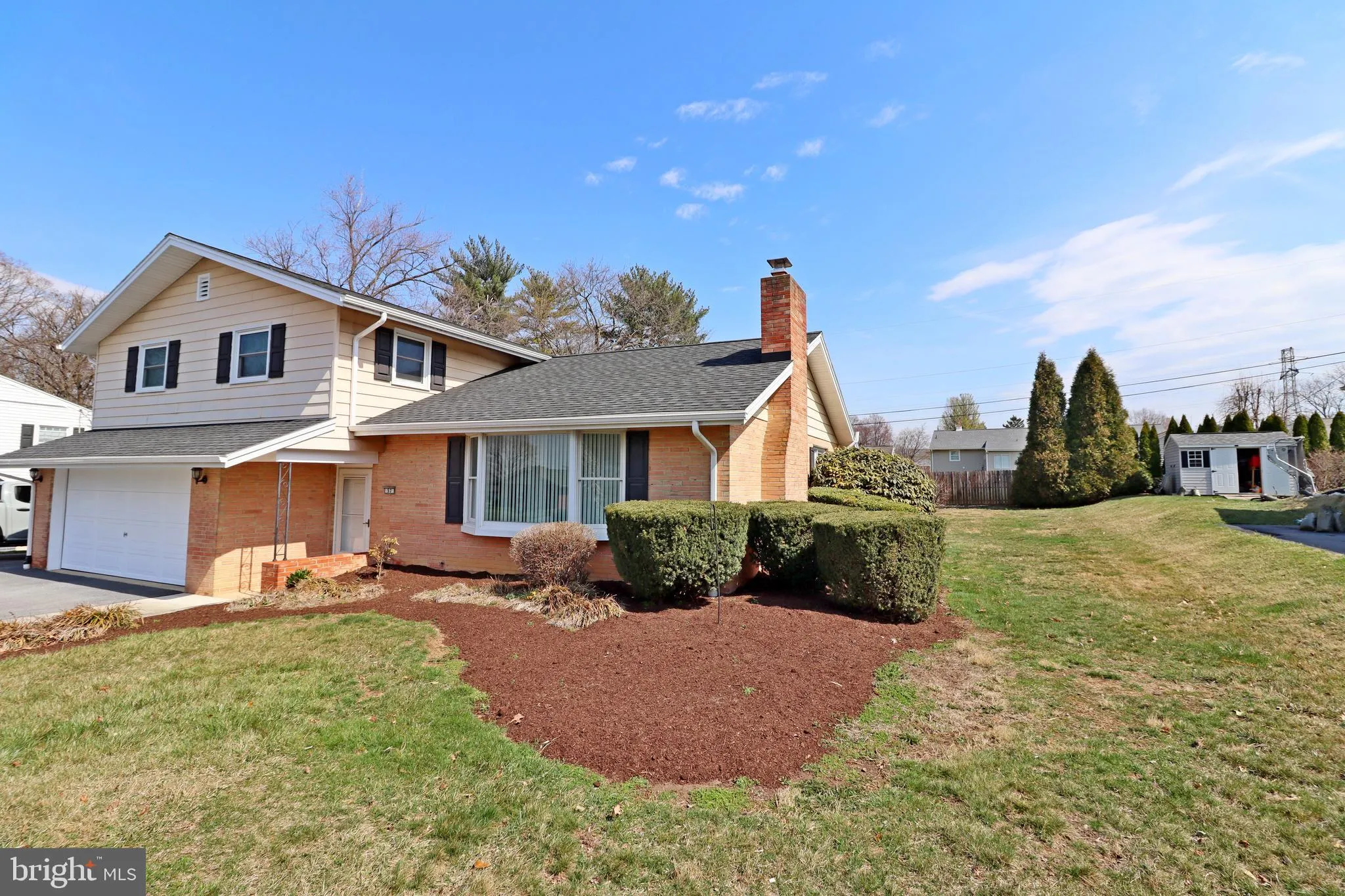 Leola, Pennsylvania 17540, United States, 3 Bedrooms Bedrooms, ,3 BathroomsBathrooms,Residential,Pending,103996