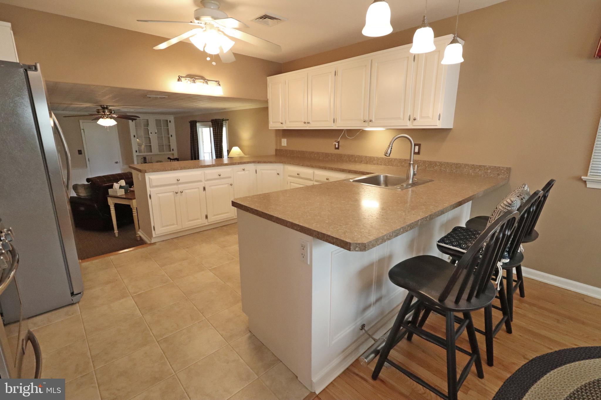 FOREST HILLS - Residential